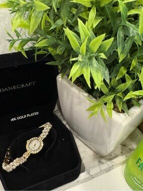 Craft Pearl-Accented Gold Bracelet Watch